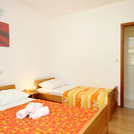 Ivan Dolac 592a Apartment