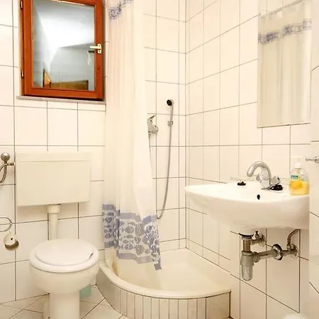 Apartment Ivan Dolac 592a Jelsa (Hvar)